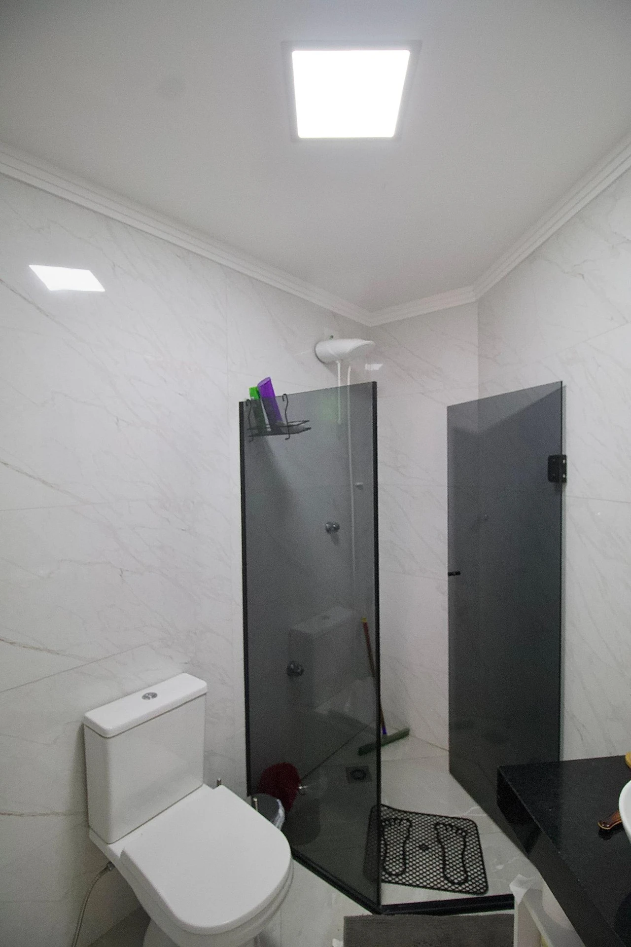 Floor-to-ceiling windows in a 2-bedroom apartment, 100 m² — photo 40