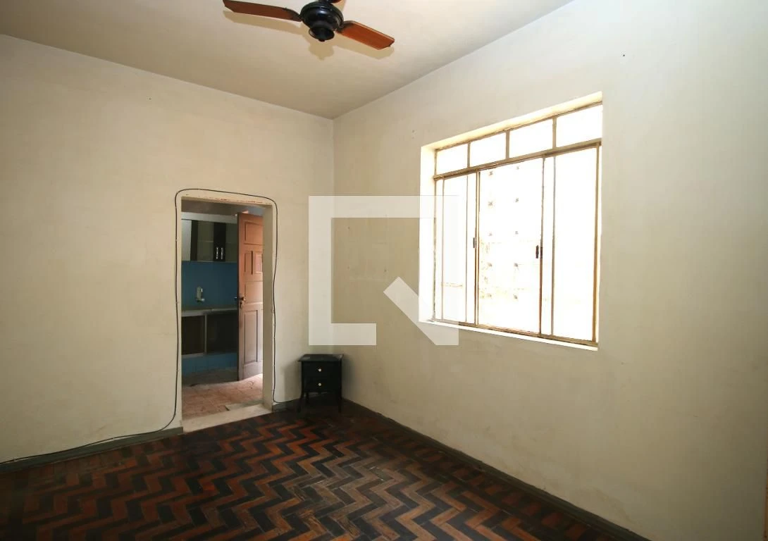 Single house with private garden and 1 bedroom — photo 12