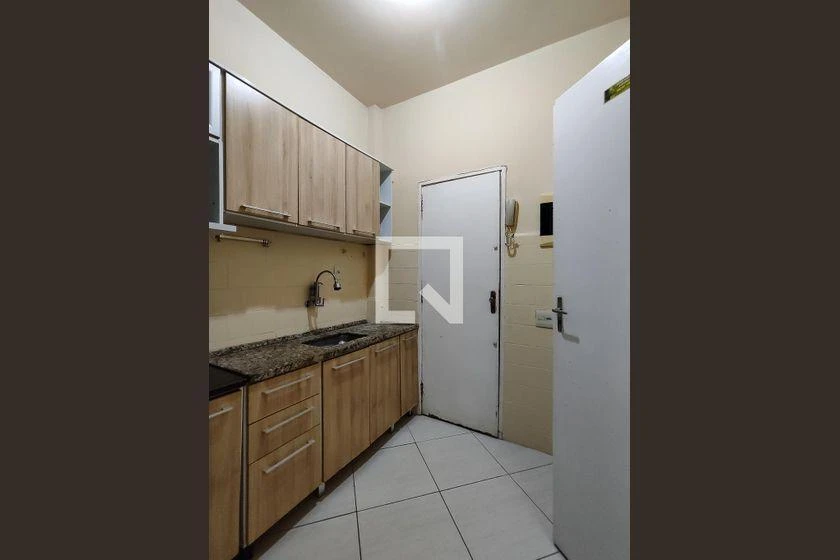 Квартира з 2 спальнями та закритою кухнею з газом — photo 25