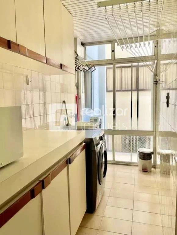 Apartamento de 129 m² con 3 dormitorios y 1 plaza — photo 5