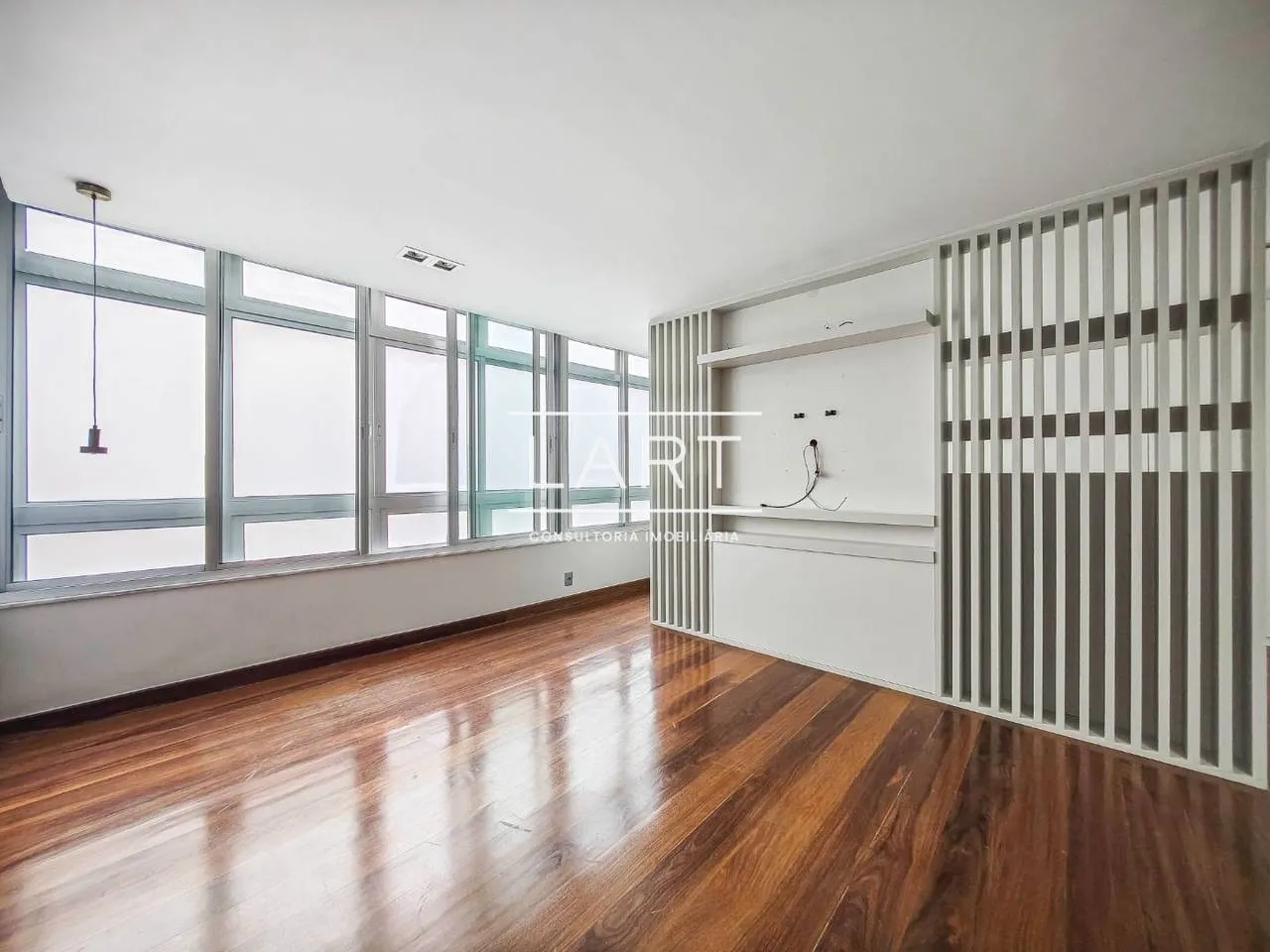 Furnished apartment, 465 m², with a water view — photo 19