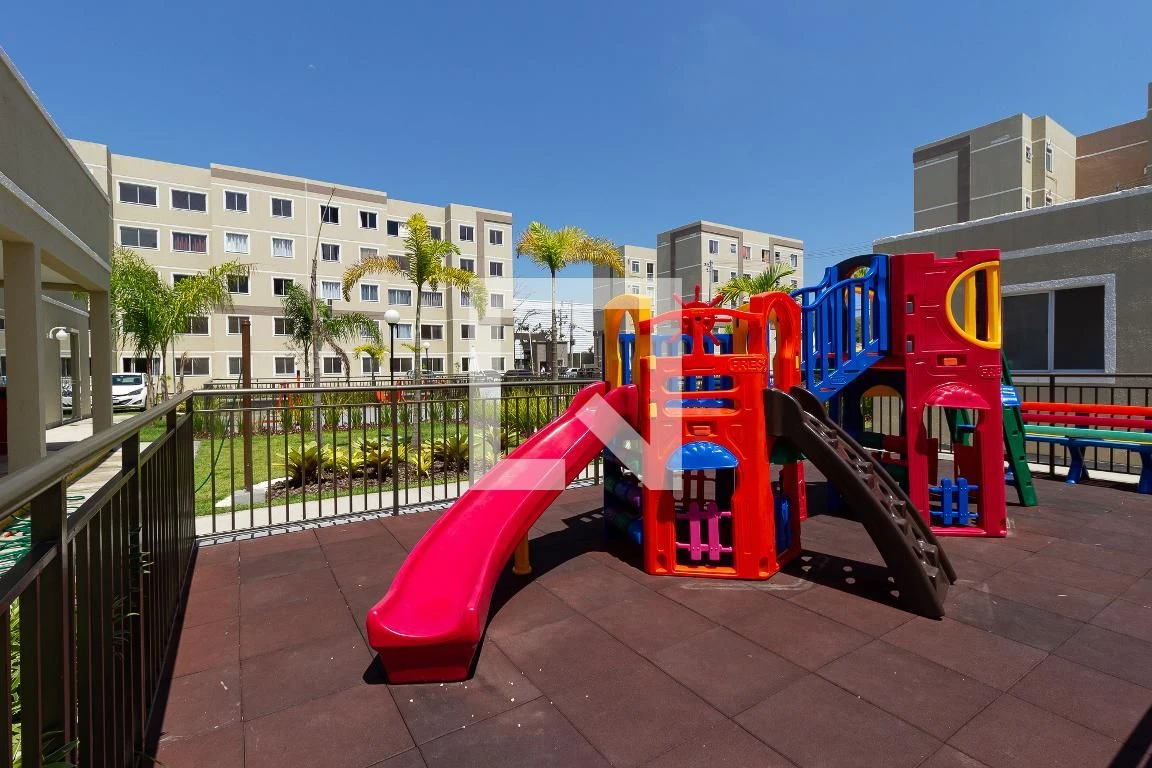 Apartamento de 2 quartos em condomínio com piscina — photo 42