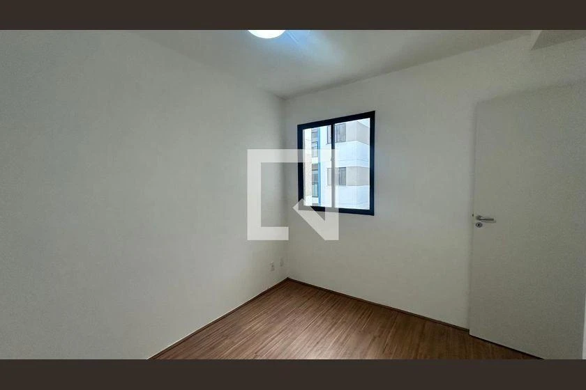 2-bedroom apartment in a building with a gym — photo 24