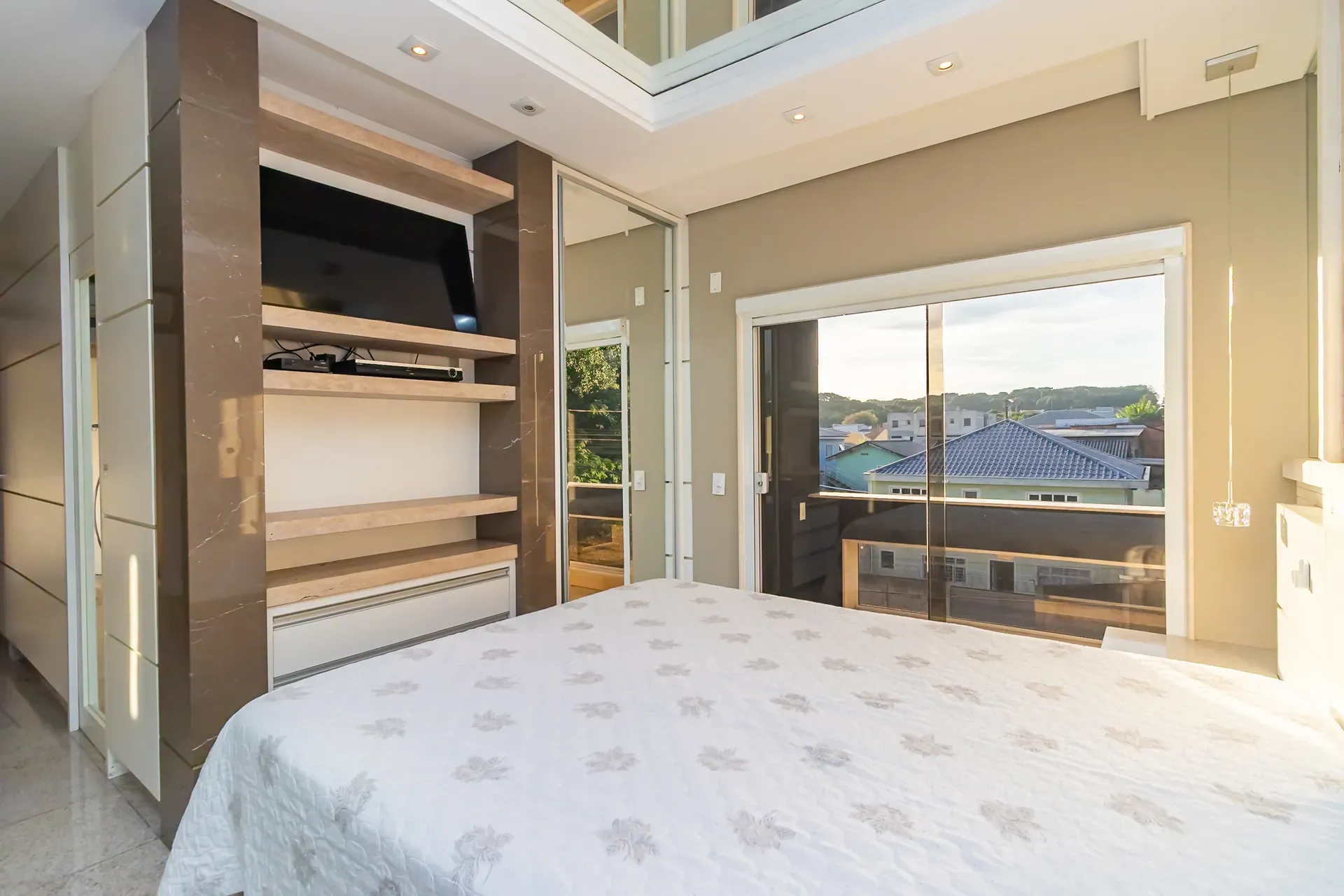 Furnished house with 3 bedrooms and 4 bathrooms — photo 34