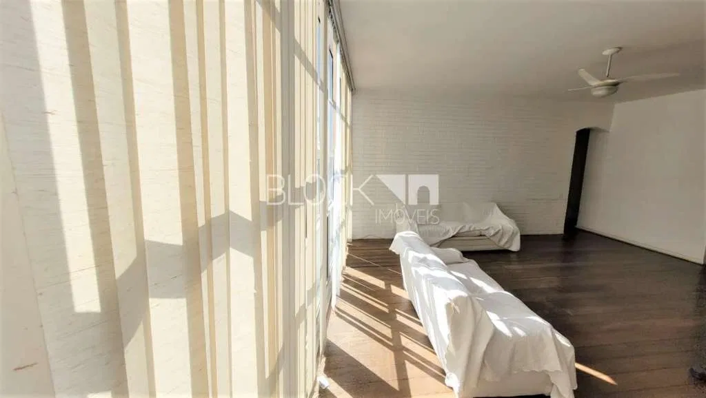 3-bedroom apartment with a home office in Rio de Janeiro — photo 23