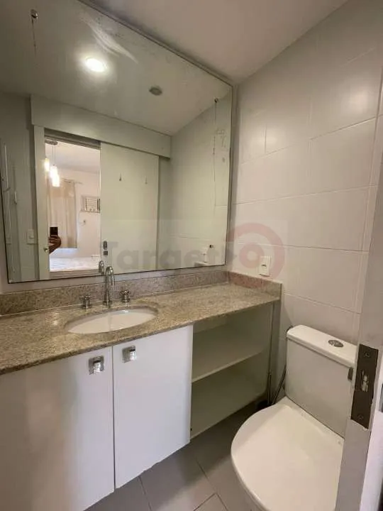 Apartamento com 2 quartos e suíte com banheiro — photo 16