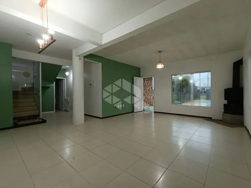 4-bedroom house with a bathtub in Florianópolis — photo 10