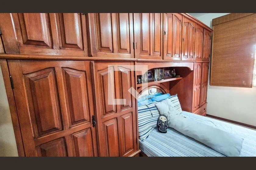 3-bedroom apartment with a bathtub — photo 37