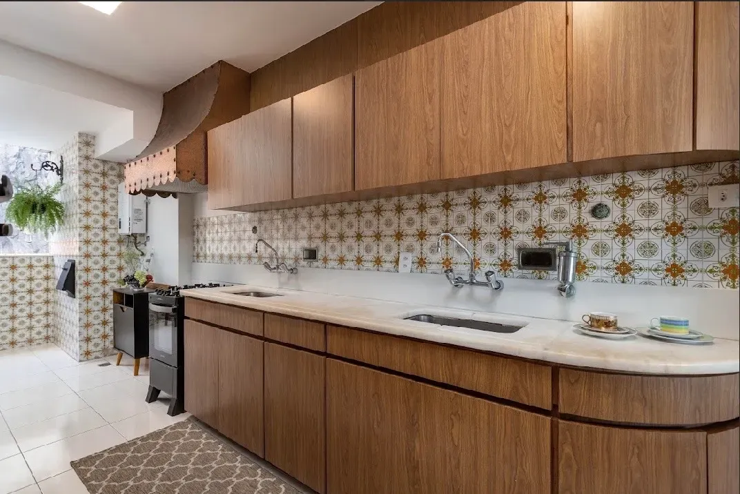3-bedroom apartment with floor-to-ceiling windows — photo 28