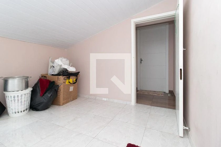 4-bedroom house with a home office in Curitiba — photo 48