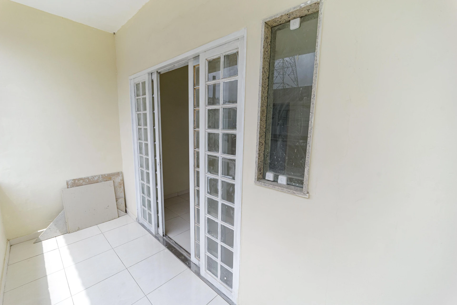 Casa de 80 m² com jardim e closet — photo 17
