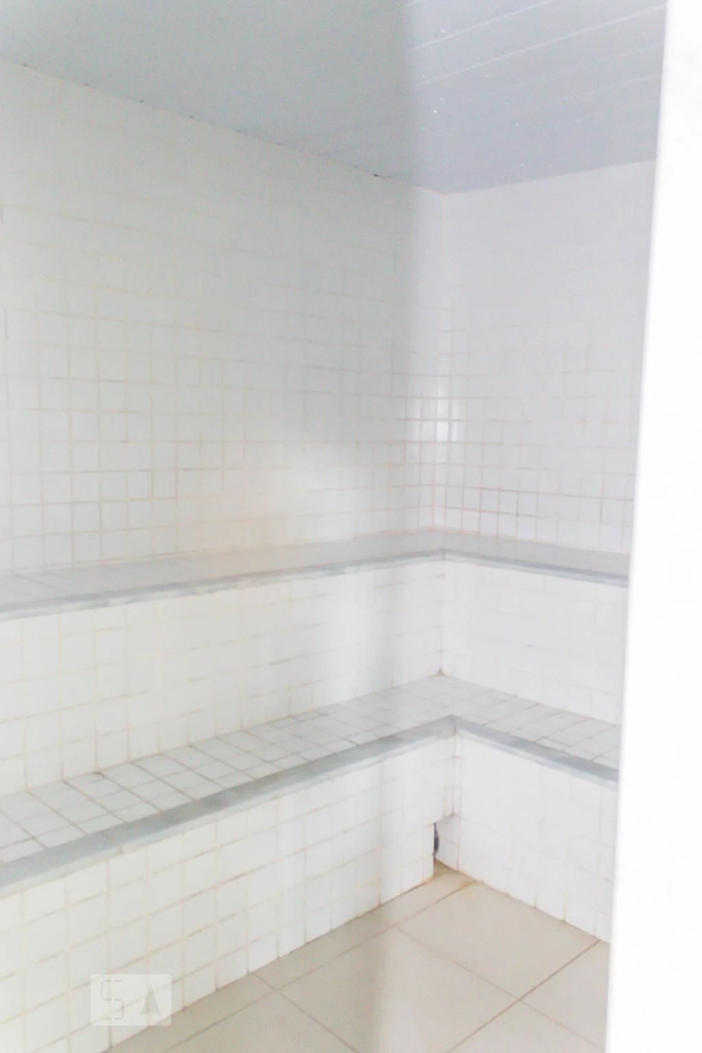 2-bedroom apartment with 1 suite and private balcony BBQ — photo 12