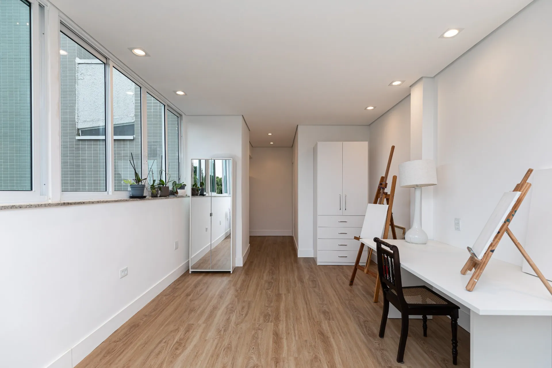 Apartment 432 m² with 3 bedrooms and an open-plan kitchen — photo 19