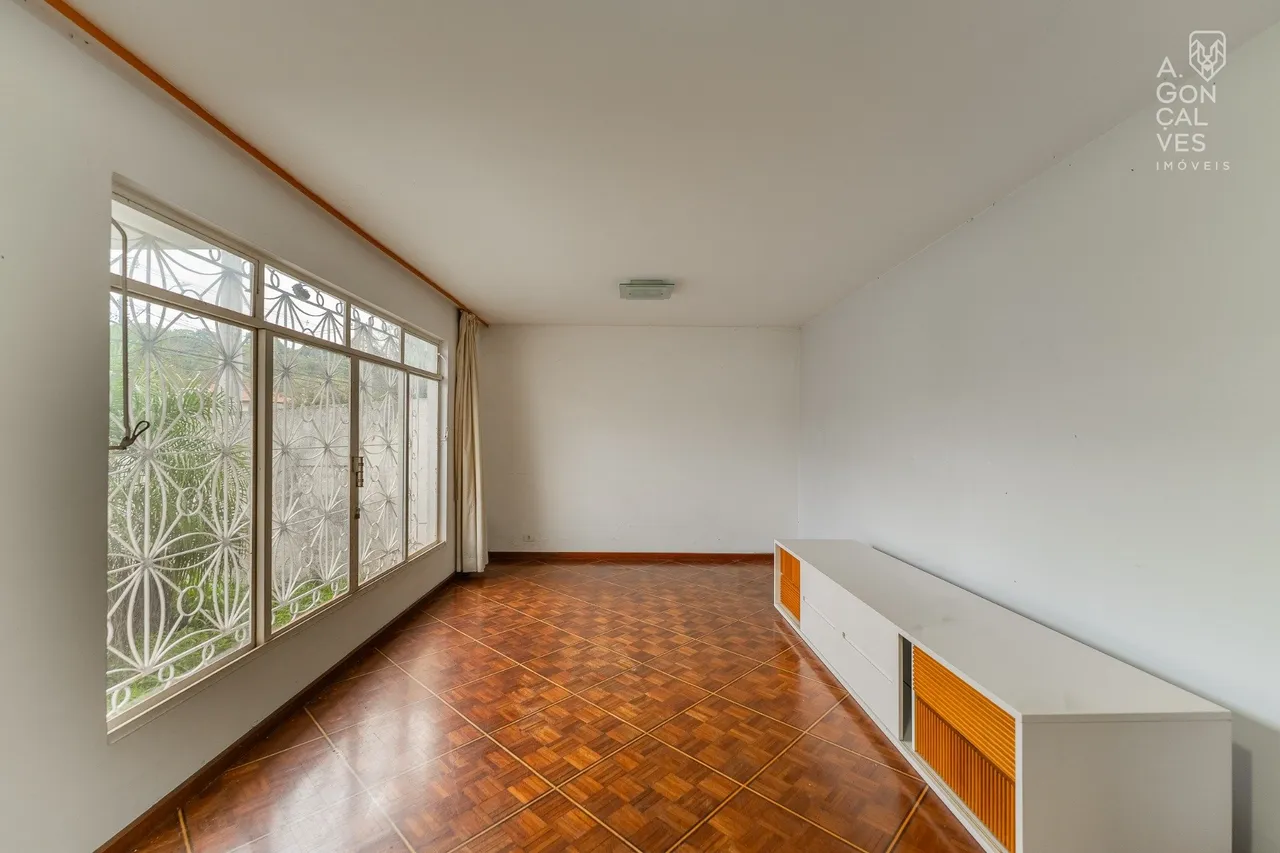 House with 3 bedrooms and 2 parking spaces — photo 6