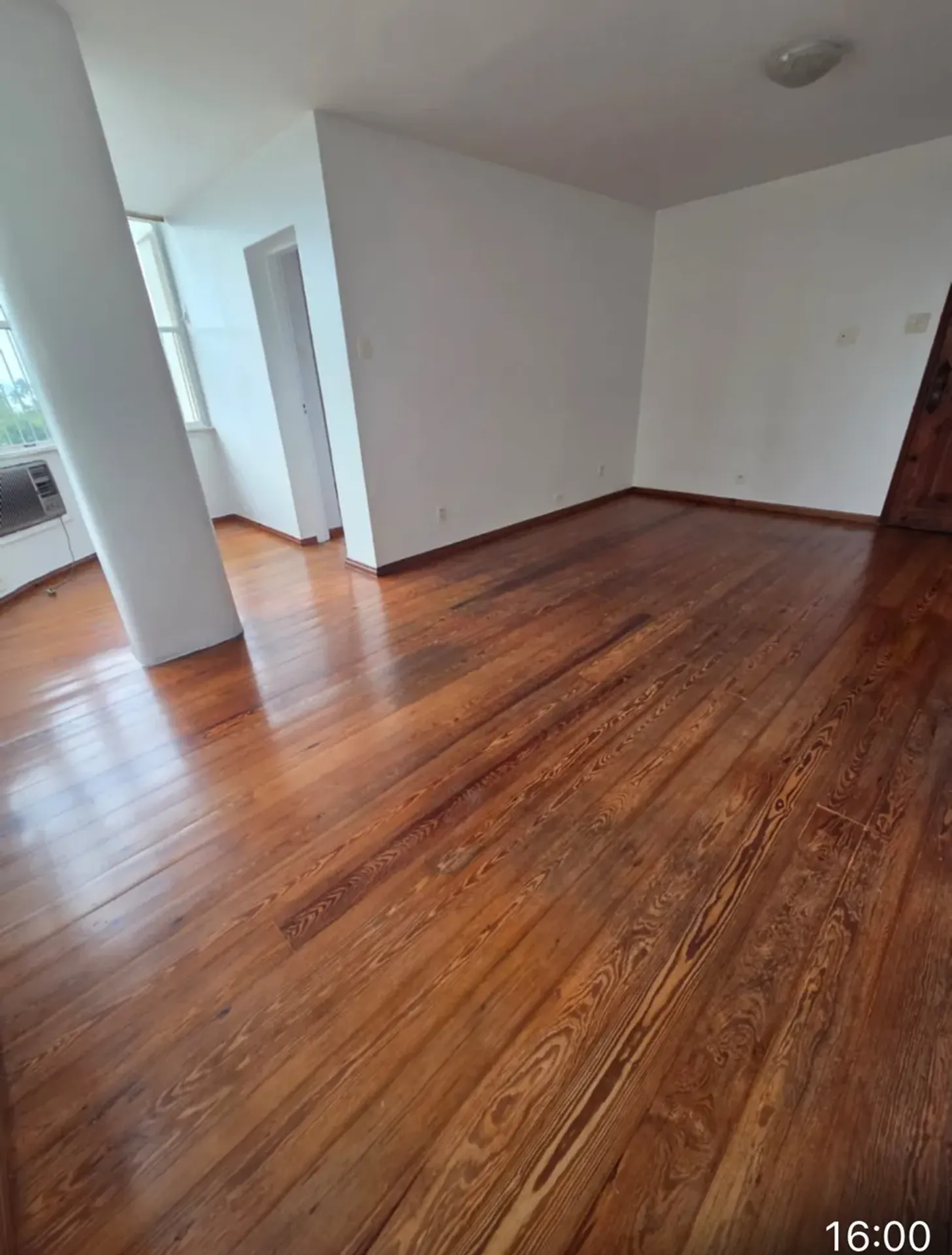 100 m² apartment with 3 bedrooms and a separate kitchen — photo 16