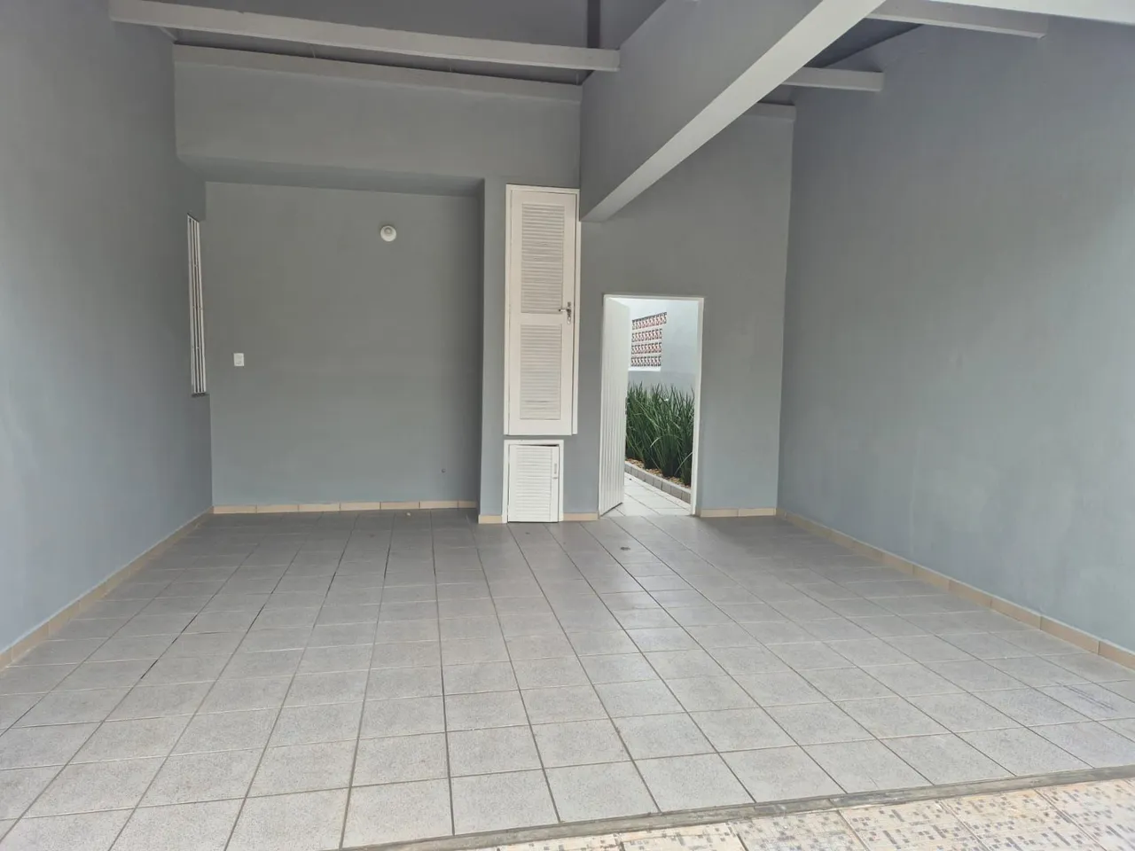 3-bedroom house, 200 m²