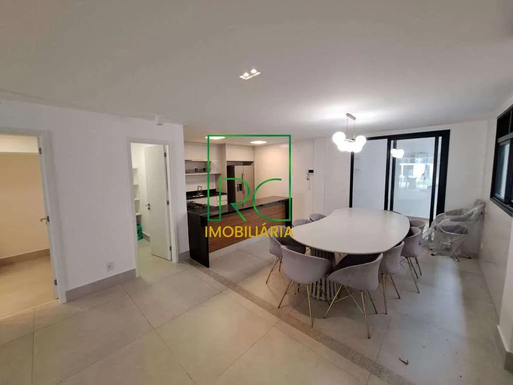 Condo house with 4 en-suite bedrooms and private garden — photo 6