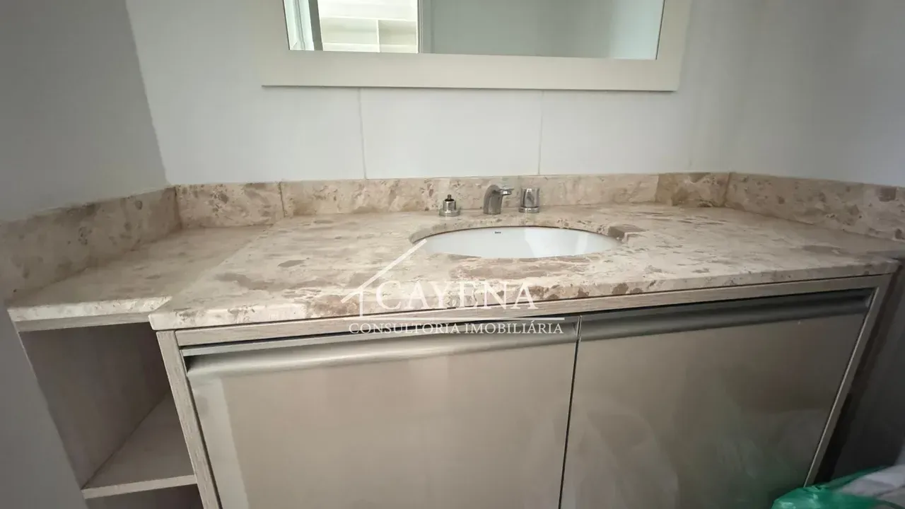 Apartment with 3 bedrooms and a closed kitchen — photo 14