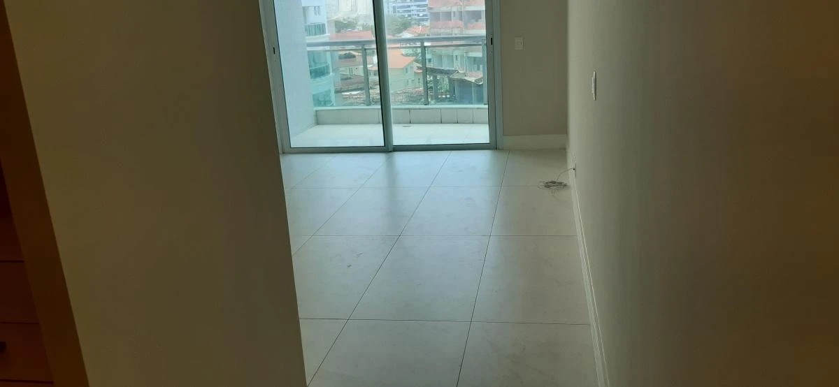 Unfurnished apartment with 4 en-suite bedrooms and 292 m² — photo 16