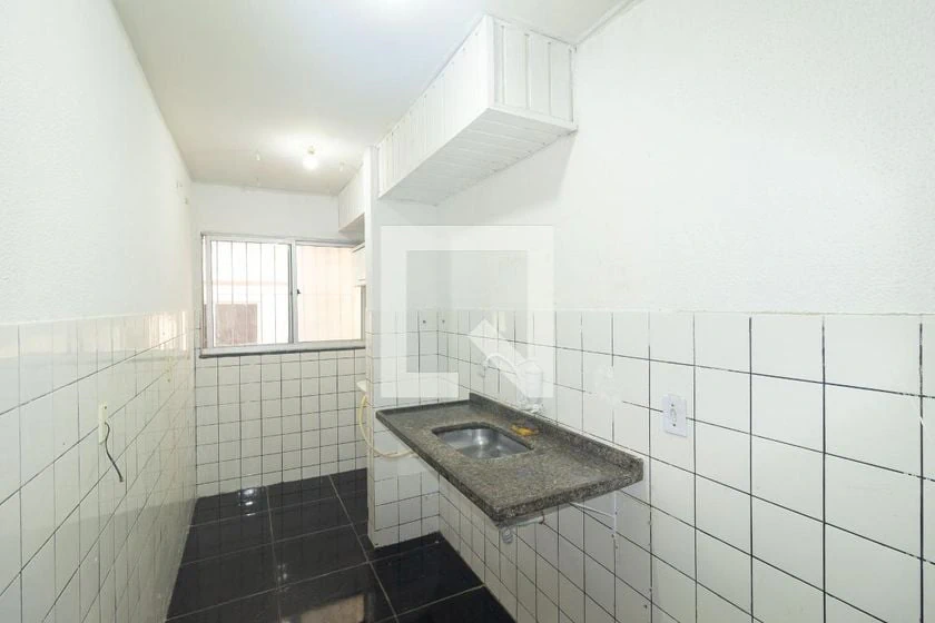 Apartamento de 2 quartos com piso de cerâmica e vaga — photo 11