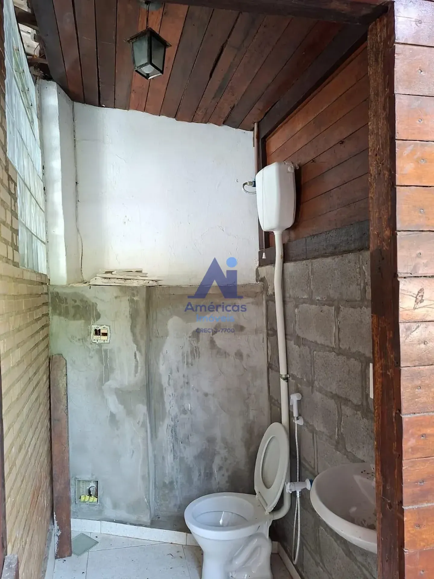 Casa sem mobília com churrasqueira na varanda — photo 45