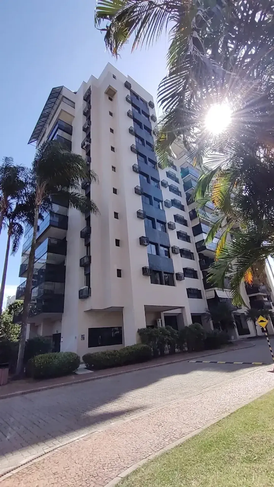 Apartamento com 2 quartos e 4 banheiros com varanda — photo 37