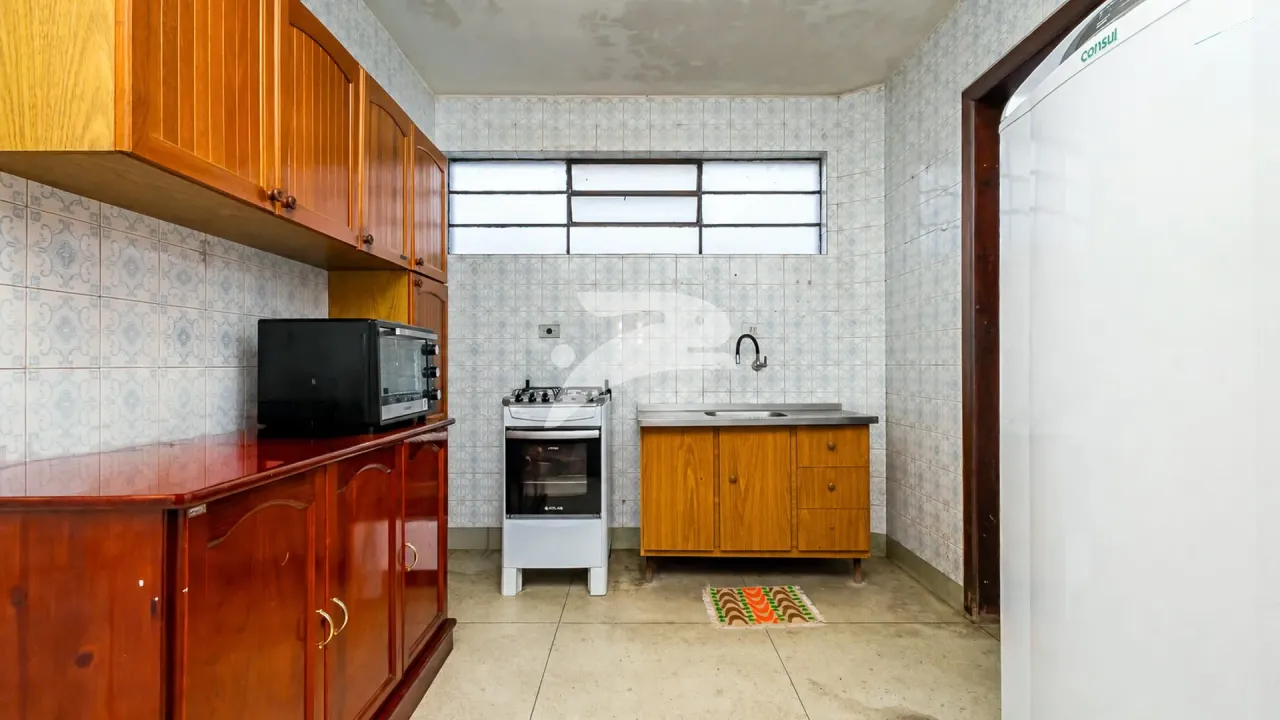 Квартира з 3 спальнями 105 м² і кухнею з газовою плитою — photo 6