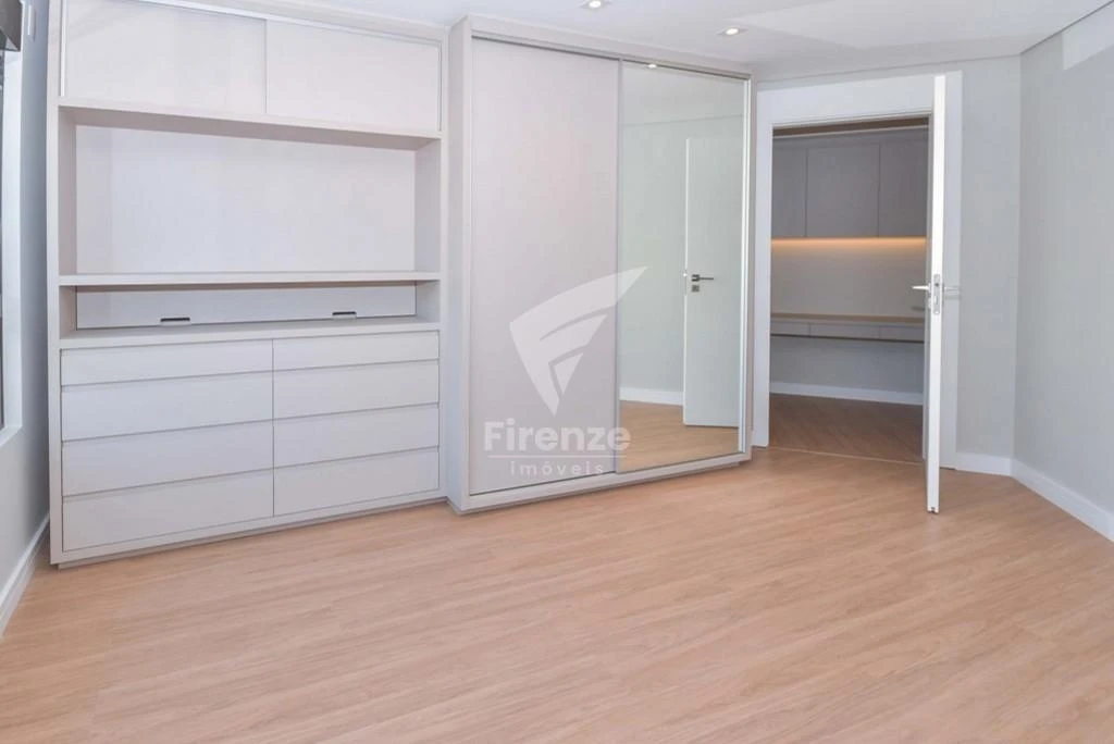 3-bedroom apartment with a home office in Curitiba — photo 12