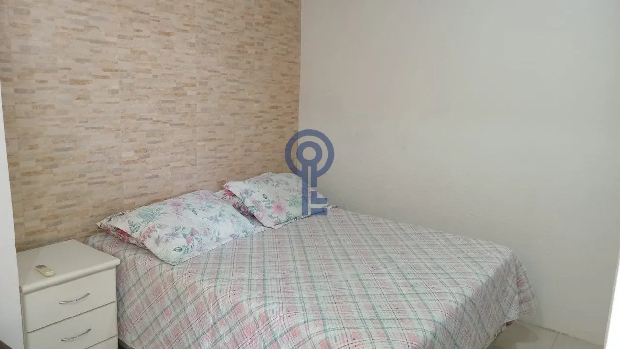 Furnished 2-bedroom apartment with a gas stove — photo 6