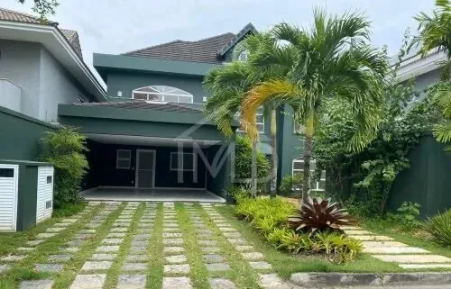 House with 4 bedrooms and 5 bathrooms, closed kitchen — photo 6