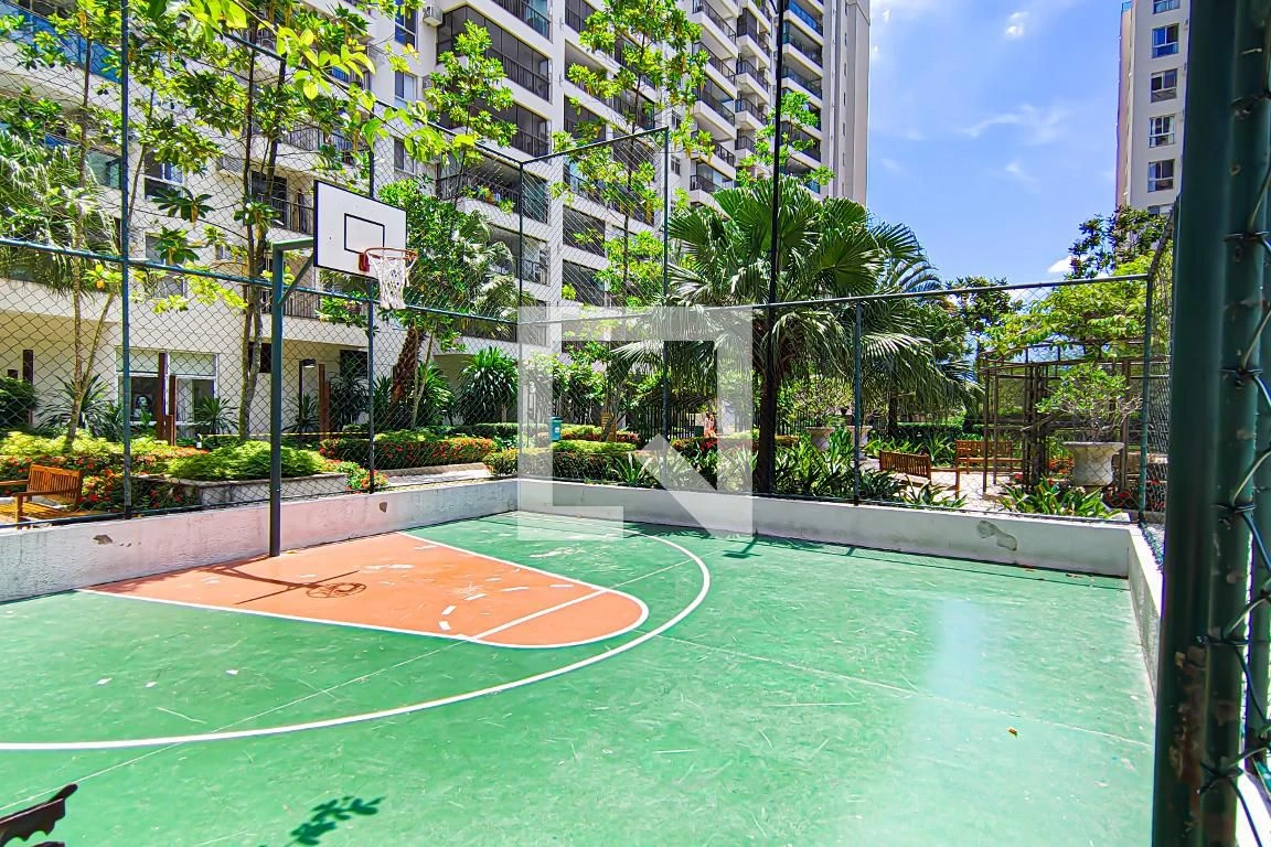 Apartamento mobiliado com 2 quartos e varanda com churrasqueira — photo 38