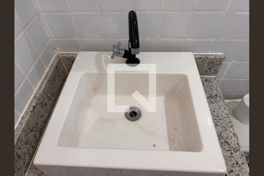 Casa em condomínio com 6 quartos e 6 banheiros — photo 19