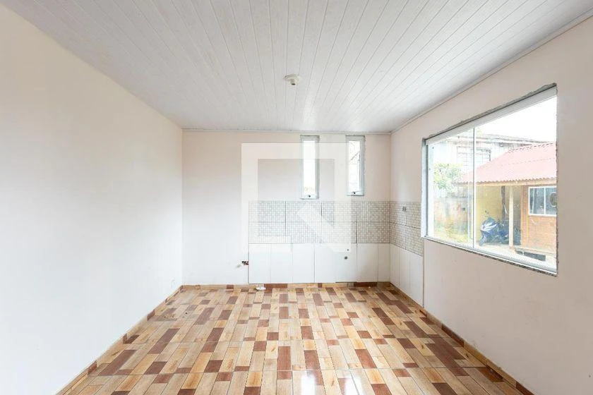 Дом 40 м², 2 спальни, Куритиба