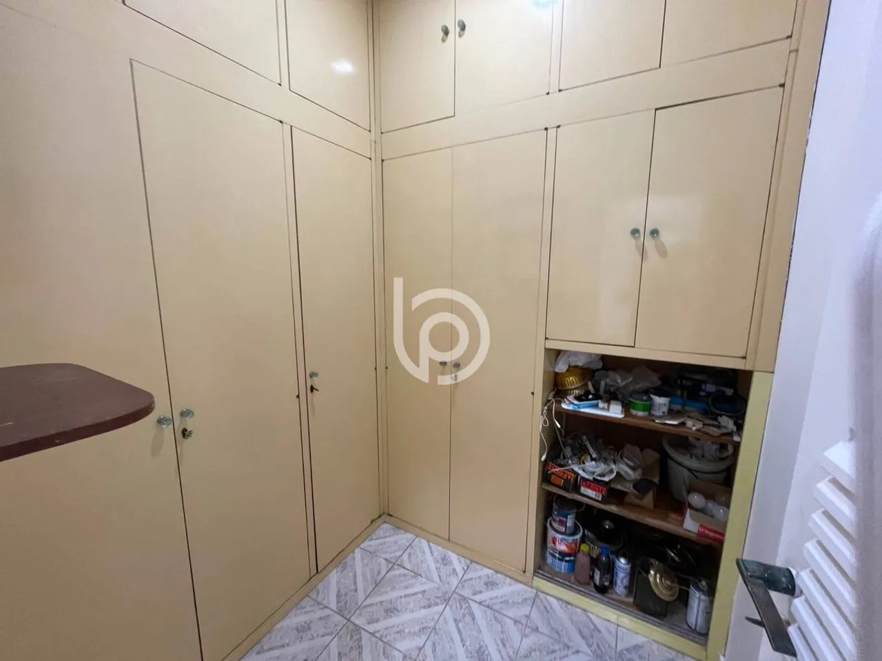 Rental apartment with 4 bedrooms and 4 bathrooms — photo 12
