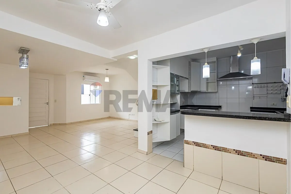 3-bedroom house with a grill on the balcony in Curitiba — photo 39