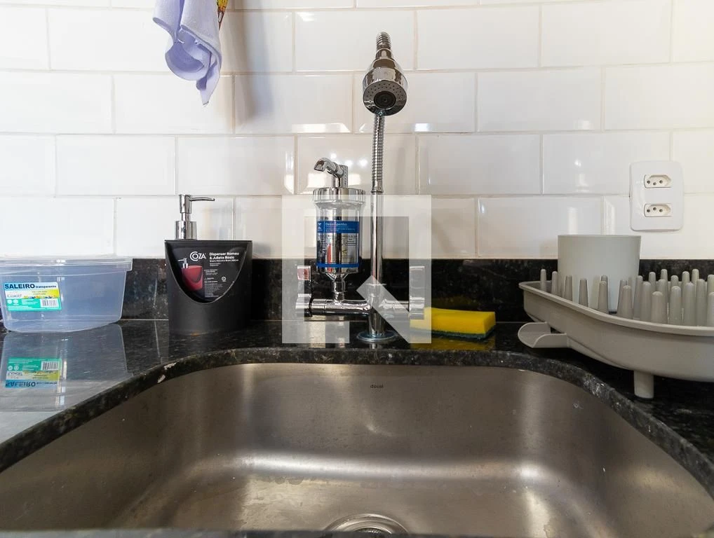 Furnished apartment, 32 m², with floor-to-ceiling windows — photo 30