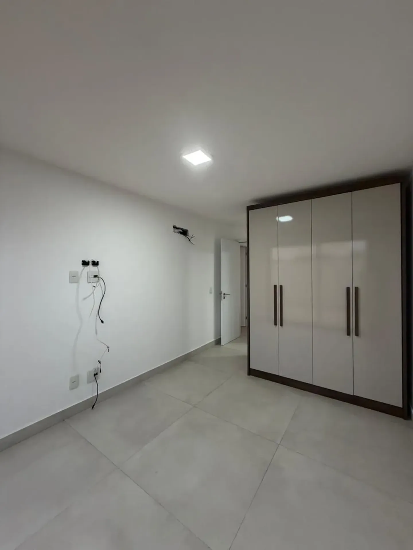450 m² house with 4 bedrooms and an open-plan kitchen — photo 23