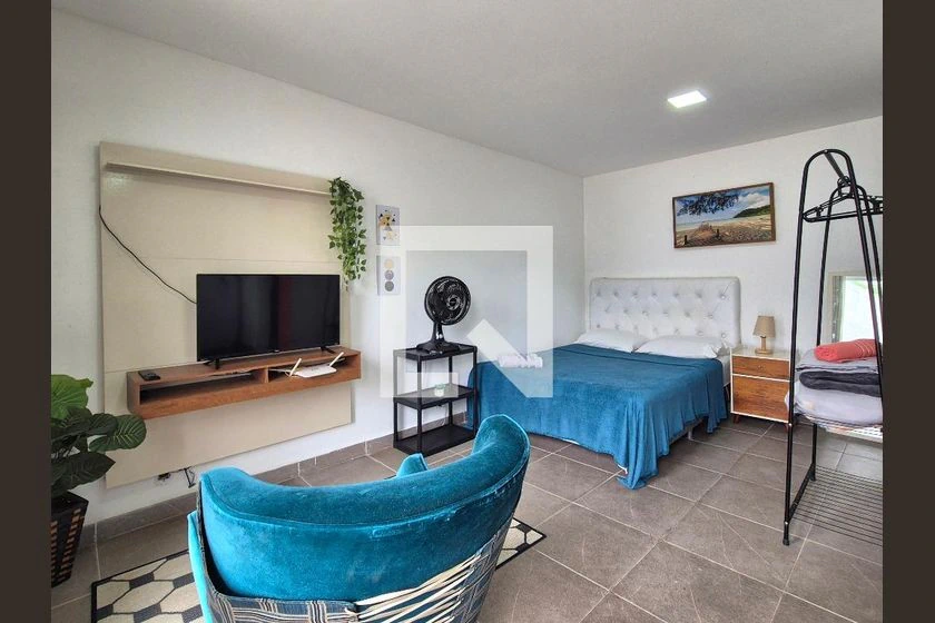 Furnished 30 m² apartment with balcony and 1 bedroom — photo 5