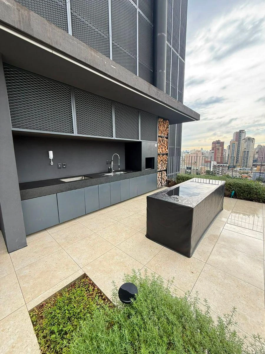 Furnished apartment, 53 m², with floor-to-ceiling windows — photo 23