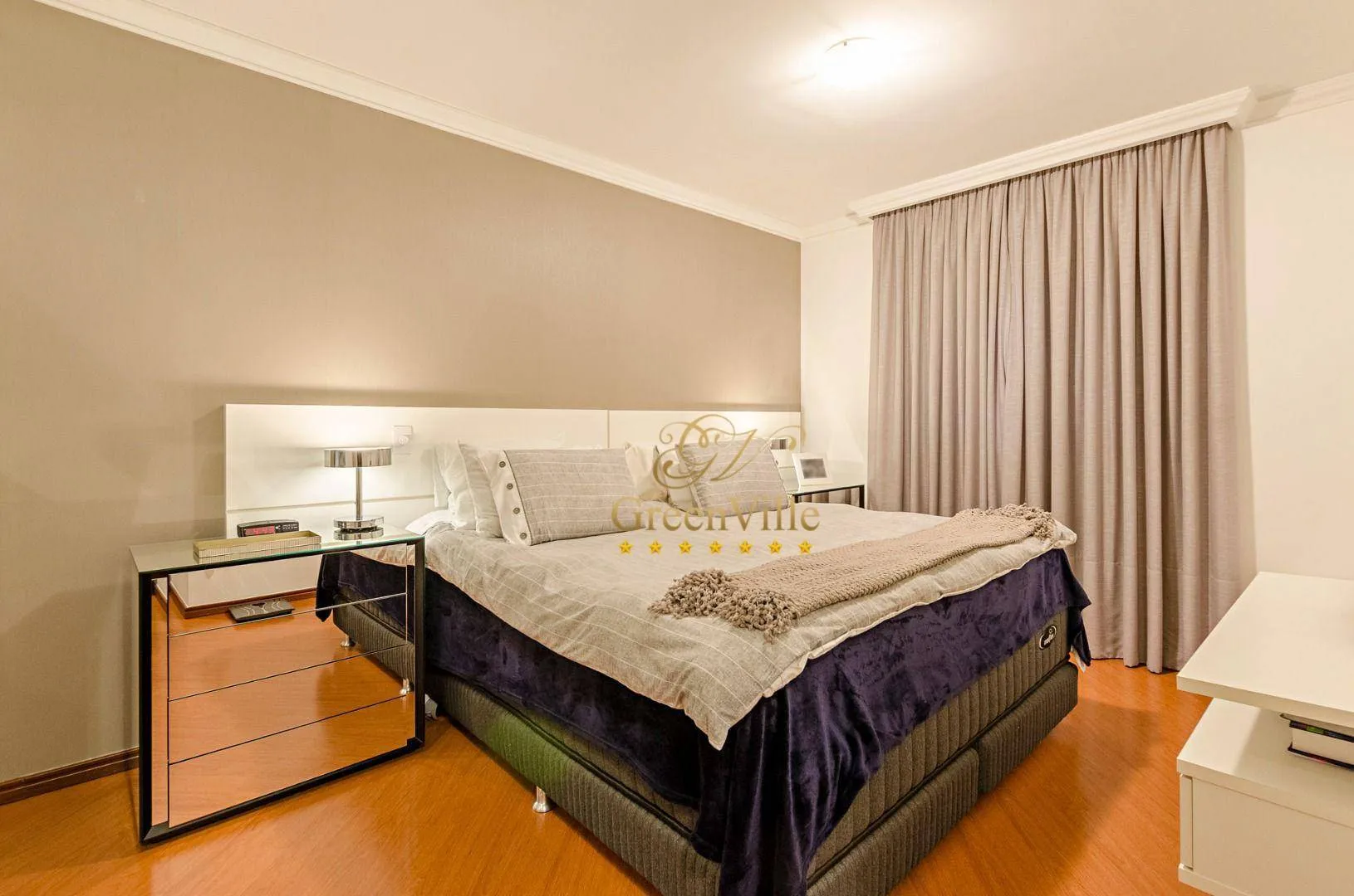 Apartment with private garden and 3 bedrooms — photo 24