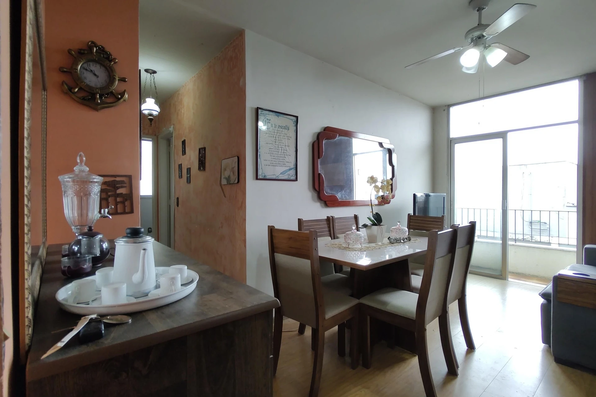 Furnished 2-bedroom apartment with a balcony — photo 16