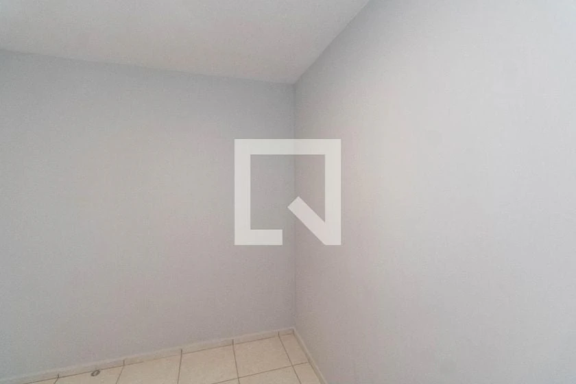 2-bedroom apartment with a home office — photo 24