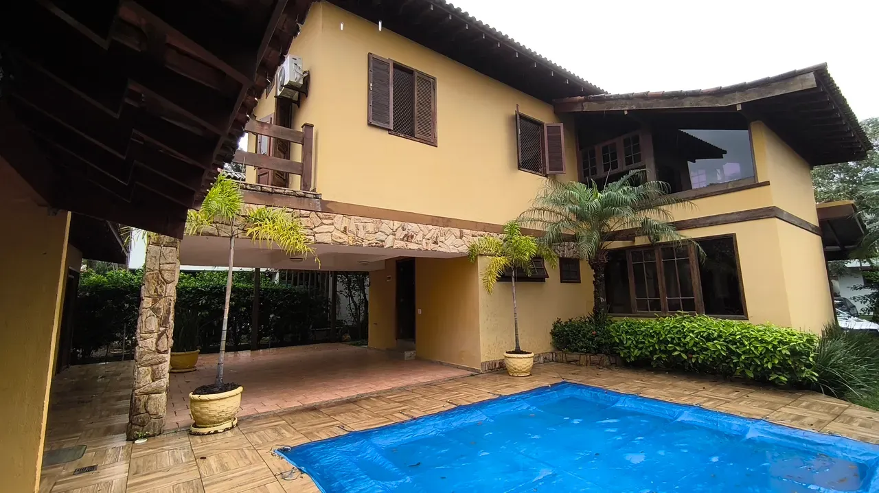 115 m² house with a grill on the balcony and a bathtub — photo 16