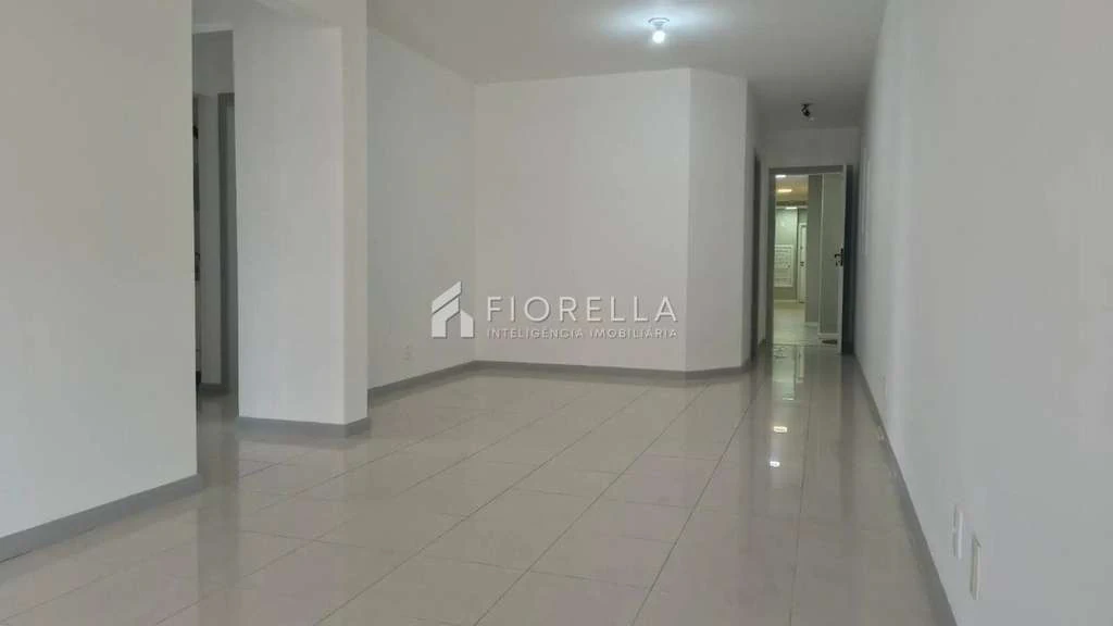 104 m² apartment with 3 bedrooms and 1 en-suite — photo 5