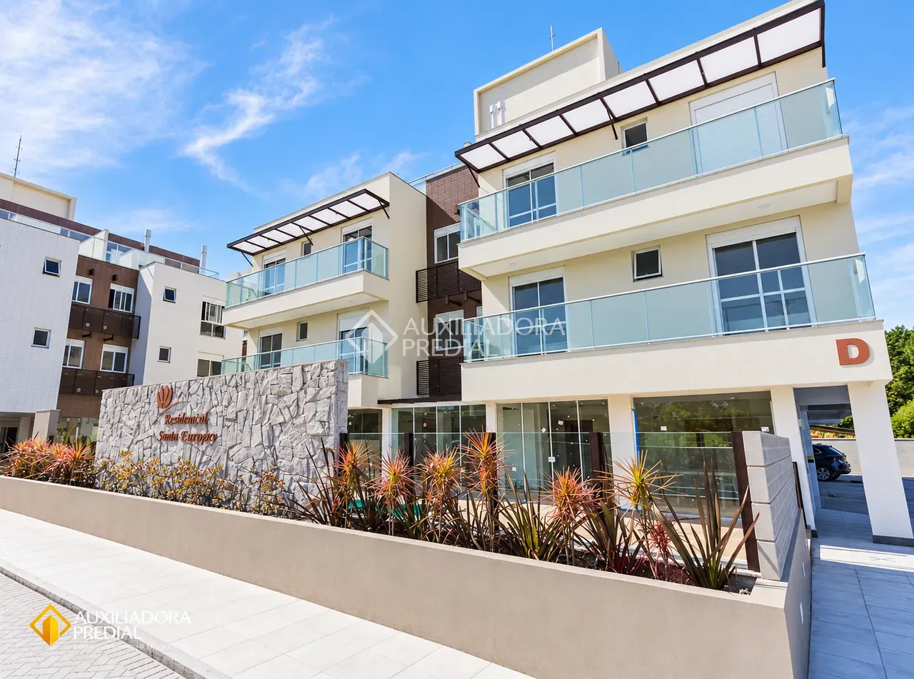 3-bedroom apartment with a private pool in Florianópolis — photo 29