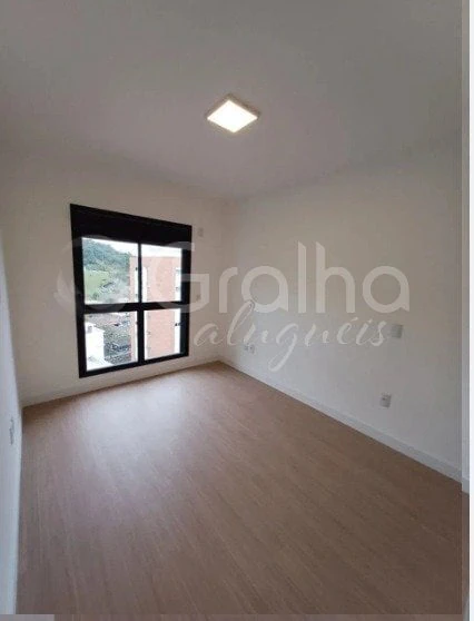 Departamento de 2 dormitorios en edificio con piscina — photo 11