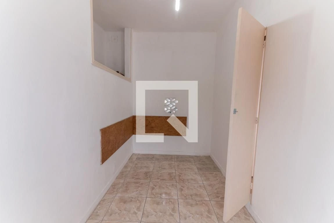 Apartment with 3 bedrooms and 1 en-suite, no parking — photo 23