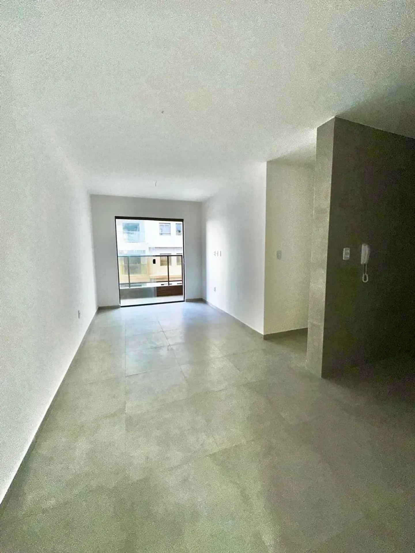 2-bedroom apartment with en-suite and 2 bathrooms — photo 4