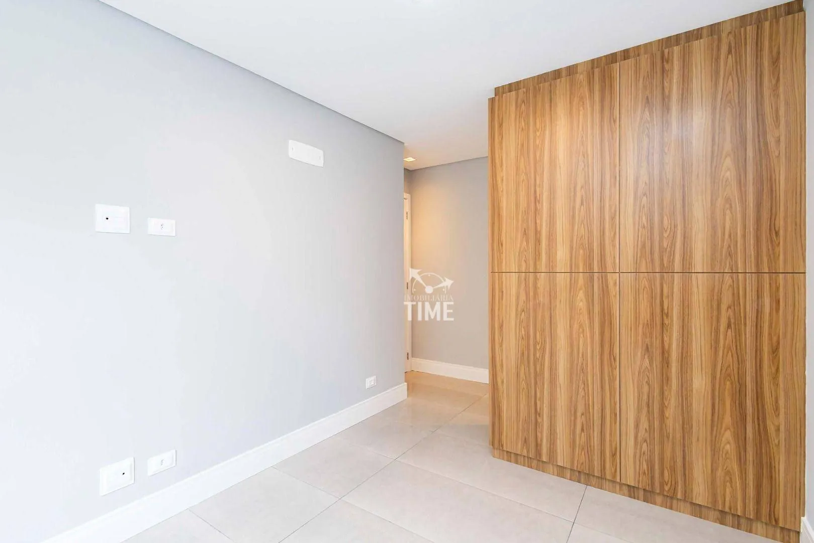 Modern 2-bedroom apartment with en-suite and 98 m² — photo 33