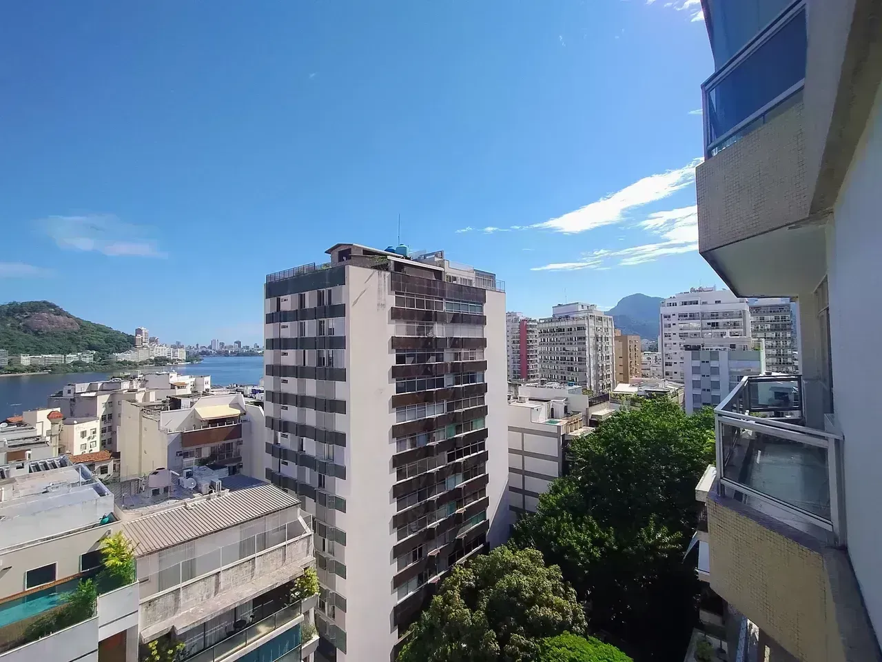 Apartamento de 180 m² com 4 quartos e varanda — photo 12